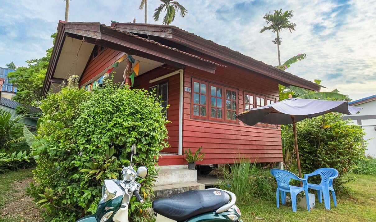Bungalow near the beach